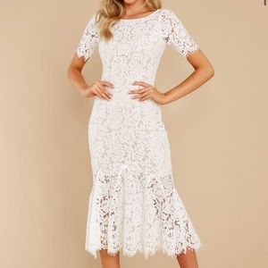NWOT - I can’t resist lace midi dress - Reddress Boutique
